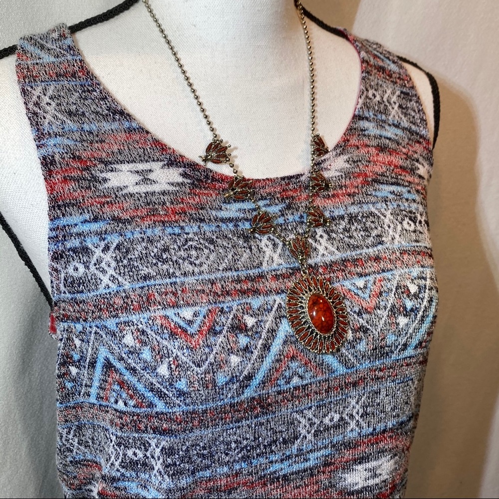 Wallflower Razorback Relaxed Tank - Picture 10 of 12